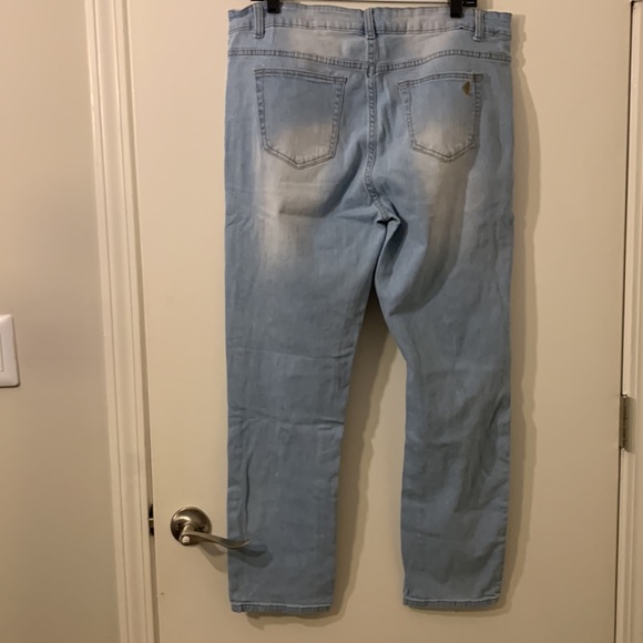 VIP jeans - Picture 2 of 4